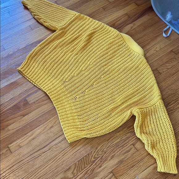 Babaa Cardigan no. 18 Alphonso Mango - Picture 4 of 6